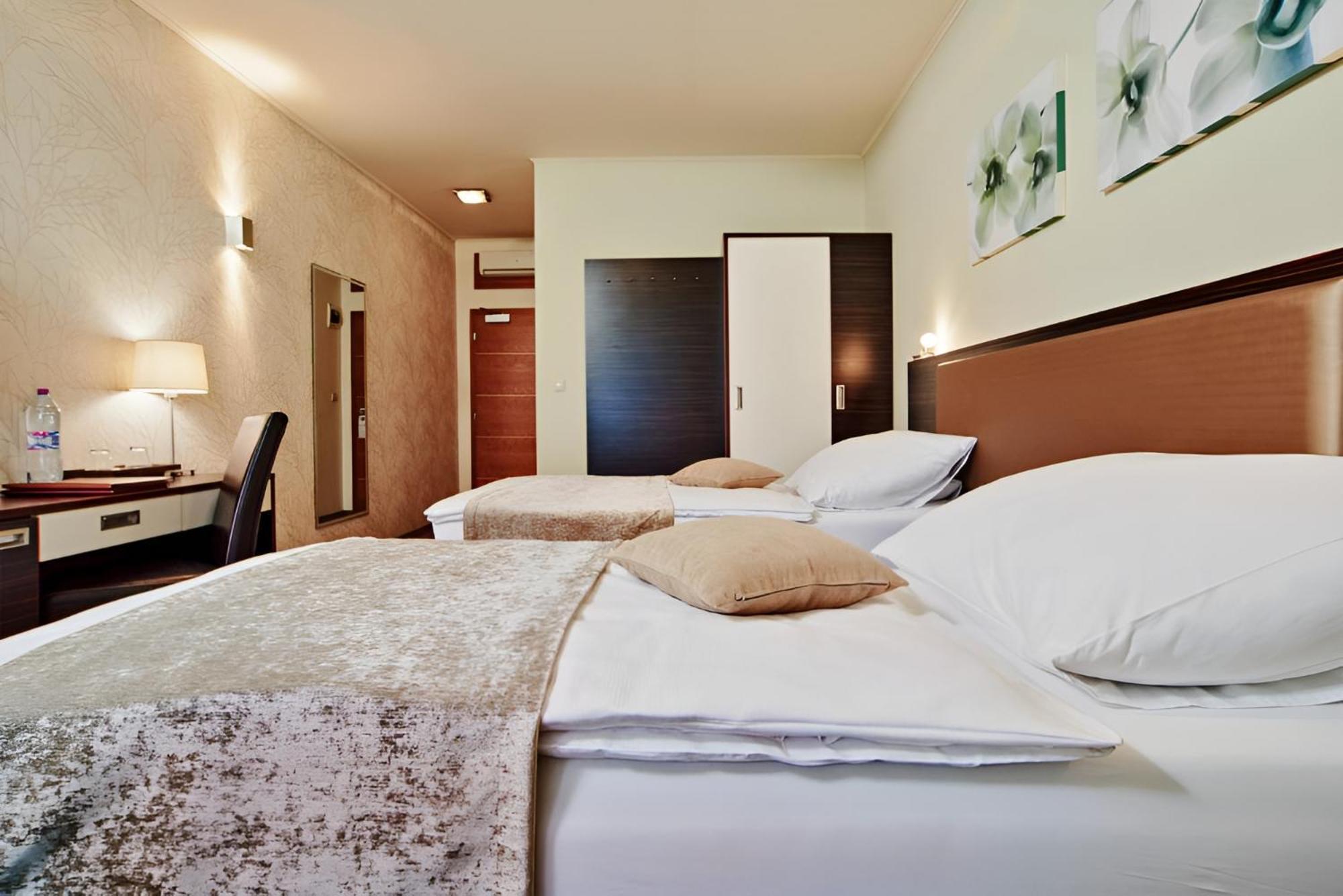 كَشّا Privilege - Empire Hotels Group المظهر الخارجي الصورة