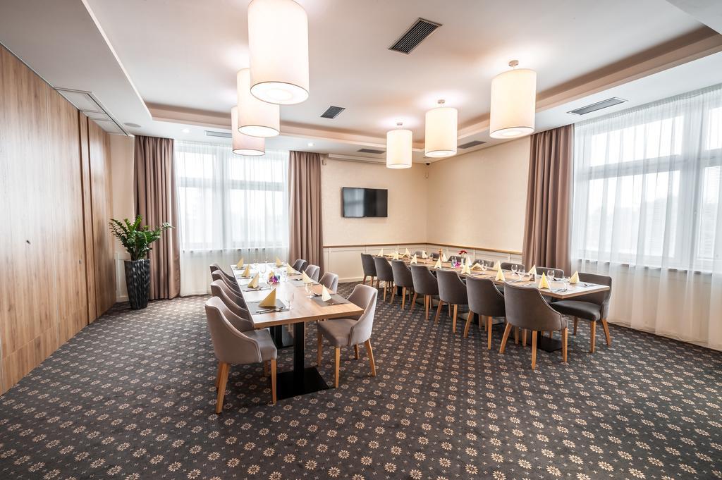 كَشّا Privilege - Empire Hotels Group المظهر الخارجي الصورة